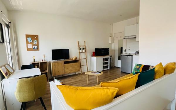 Appartement à vendre    1 pièce • 24 m2 La Rochelle