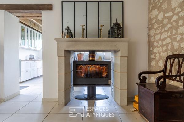 Propriété historique rénovée avec piscine naturelle