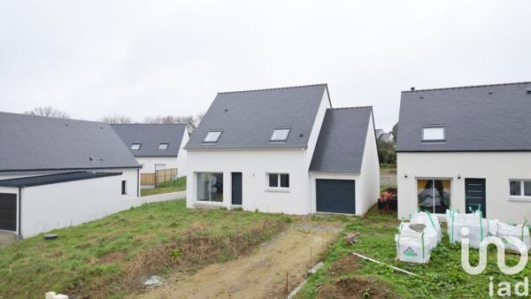 Maison traditionnelle 5 pièces de 105 m² à Pluneret (56400)