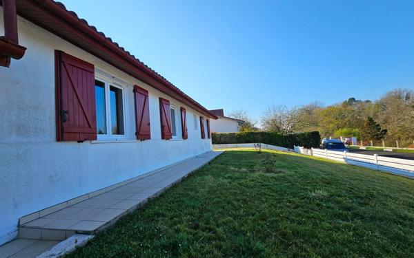 Maison à vendre    4 pièces • 90 m2 Urt