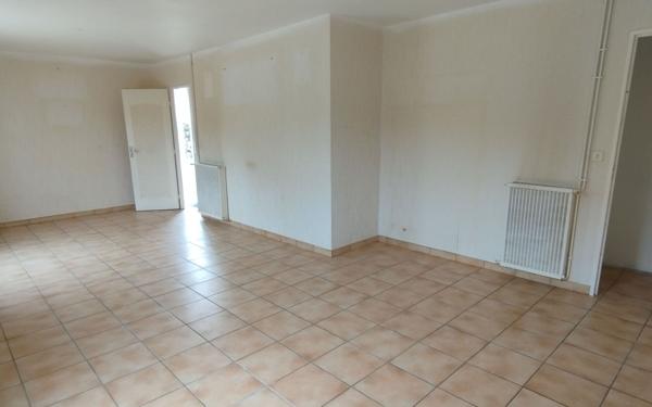 Maison à vendre    4 pièces • 90 m2 Urt