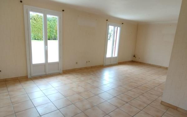 Maison à vendre    4 pièces • 90 m2 Urt
