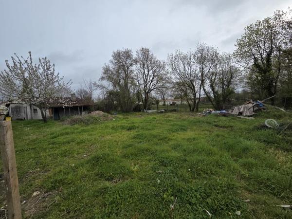 Maison à vendre |  Saint-Seurin-sur-l'Isle |  1 pièce