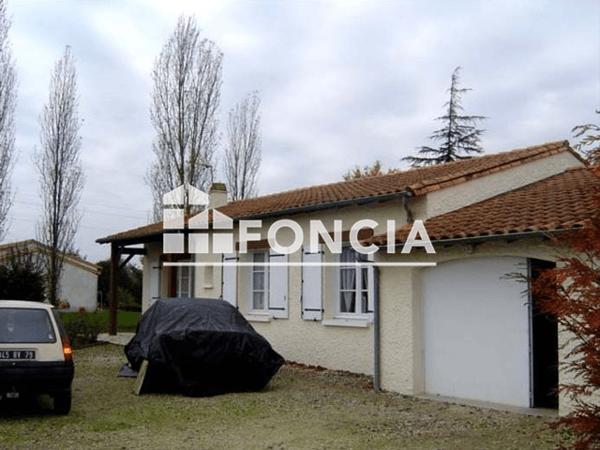 Location Maison 4 pièces 97.42 m² - 279 RUE DE LA MONGE St Martin De Bernegoue 79230