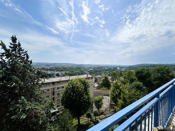 Appartement Meulan 5 pièce(s) 126 m2 385 000 € **  - Référence  1134