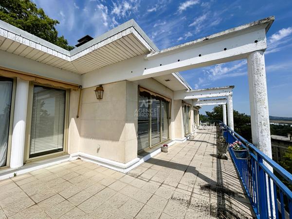Appartement Meulan 5 pièce(s) 126 m2 385 000 € **  - Référence  1134