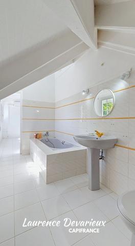 Maison à vendre 6 pièces LE GOSIER (971)