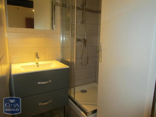 Appartement à louer 1 pièce 16.24m² Nîmes (30900)