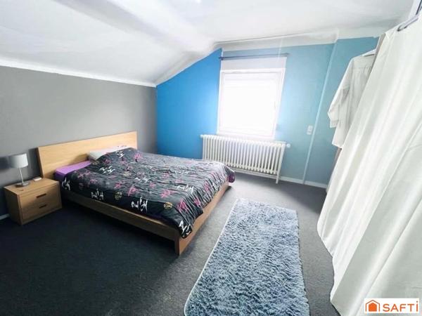 Maison semi-mitoyenne - 90m² - Travaux à prévoir