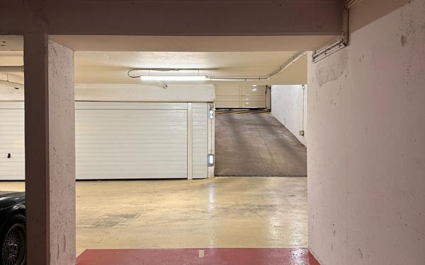 Stationnement à vendre    13 m2 Montrouge