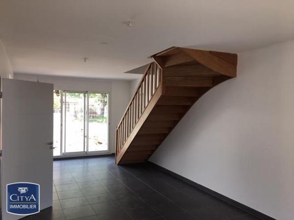 Maison à louer 5 pièces 108.04m²