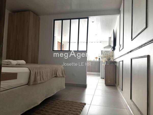 Immeuble à CAYENNE, 97300 - 240m²