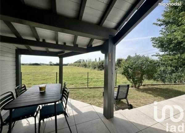 Maison traditionnelle 5 pièces de 101 m² à Bessines (79000)