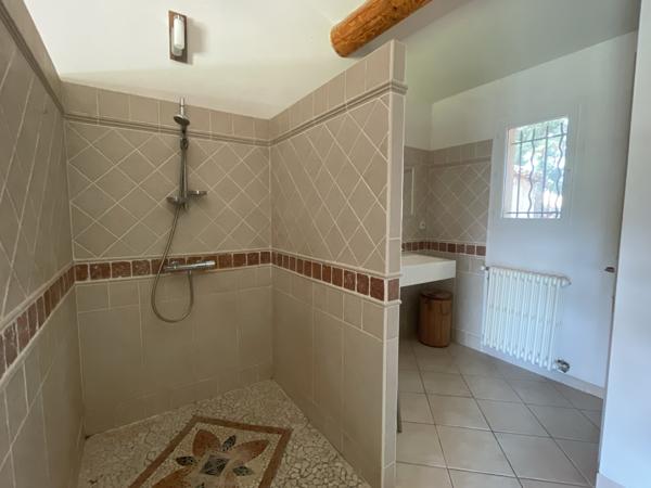 Maison 4 pièces - 180 m²