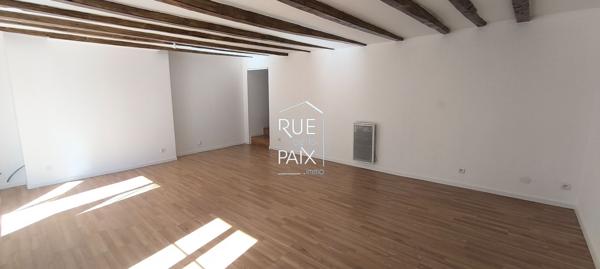79450 SAINT AUBIN LE CLOUD MAISON DE BOURG RÉNOVÉE