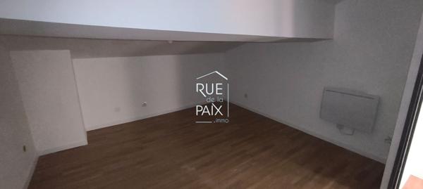 79450 SAINT AUBIN LE CLOUD MAISON DE BOURG RÉNOVÉE
