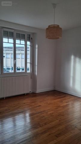 Appartement à louer à Laval en Mayenne (53000), ref : 53079-L383