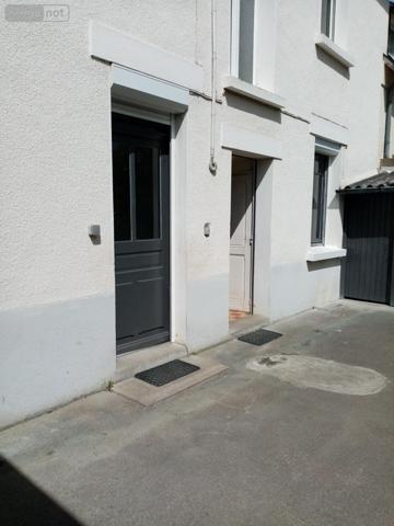 Appartement à louer à Laval en Mayenne (53000), ref : 53079-L383