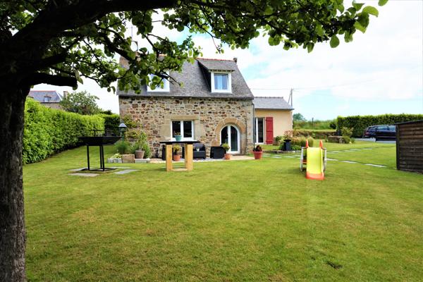 MAISON DE CHARME EN PIERRE