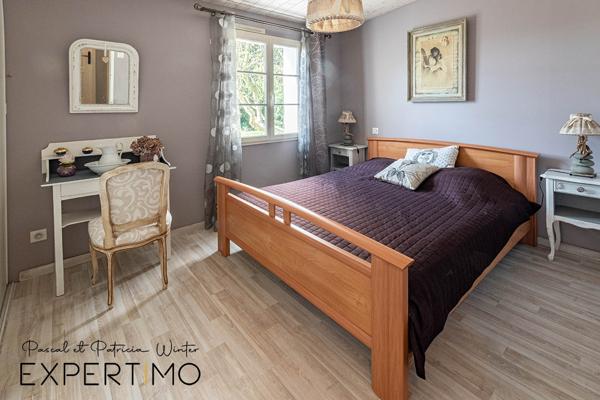 Soullans (85300) Magnifique longère, 3 chambres, terrain 4000m², piscine