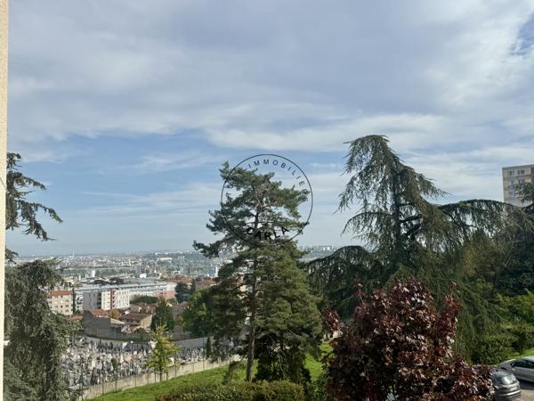Spacieux T2 avec balcon et stationnement Détails des diagnostics énergétiques