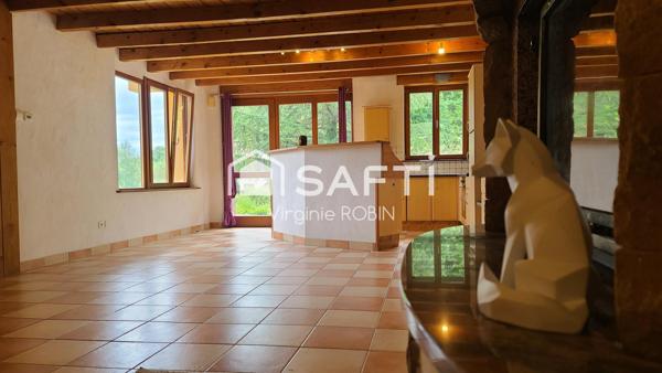 Un joli loft, en rez de jardin, face à la nature