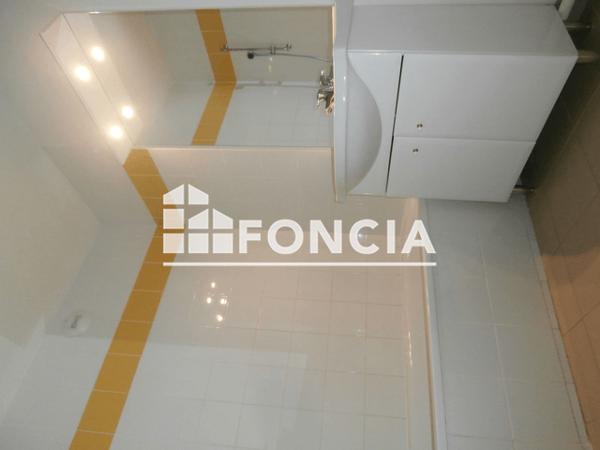 Location Appartement 2 pièces 44.73 m² - 189 AVENUE CAMILLE CLAUDEL Saint Pierre Du Mont 40280