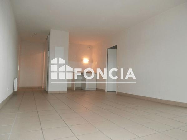 Location Appartement 2 pièces 44.73 m² - 189 AVENUE CAMILLE CLAUDEL Saint Pierre Du Mont 40280