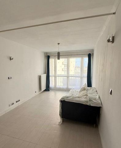 Appartement Villejuif 2 pièces 45 m2 : 5 min à pied métro 14 !