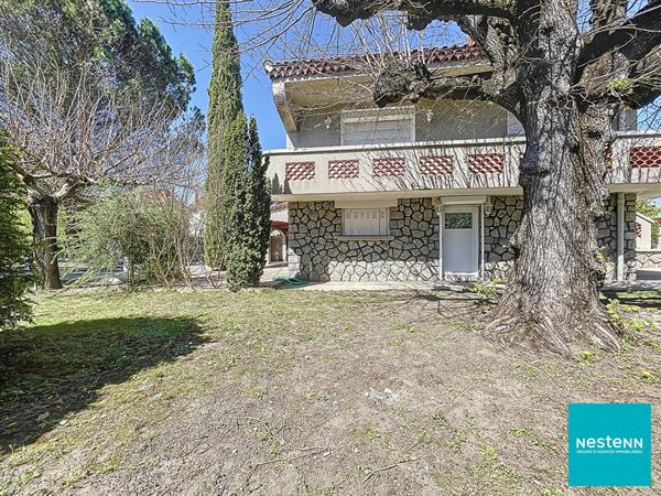 Maison Feurs 6 pièce(s) , 5chambres de 148 m2 sur terrain de 1027m2 et piscine chauffée