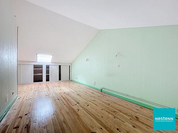 Maison Feurs 6 pièce(s) , 5chambres de 148 m2 sur terrain de 1027m2 et piscine chauffée