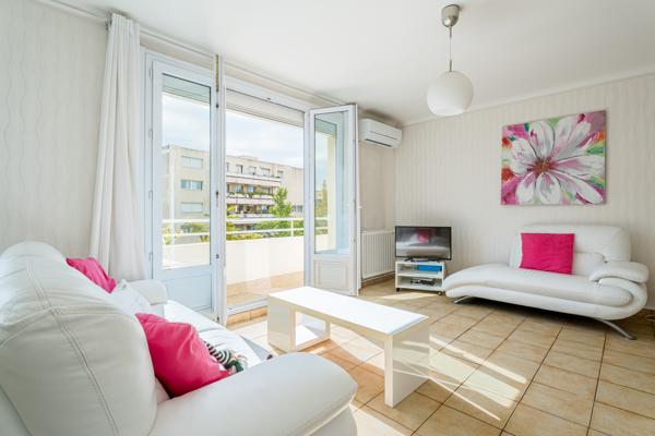 T3/4- 65M2- BALCON - STATIONNEMENT - CAVE