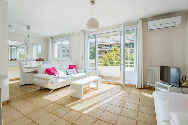 T3/4- 65M2- BALCON - STATIONNEMENT - CAVE