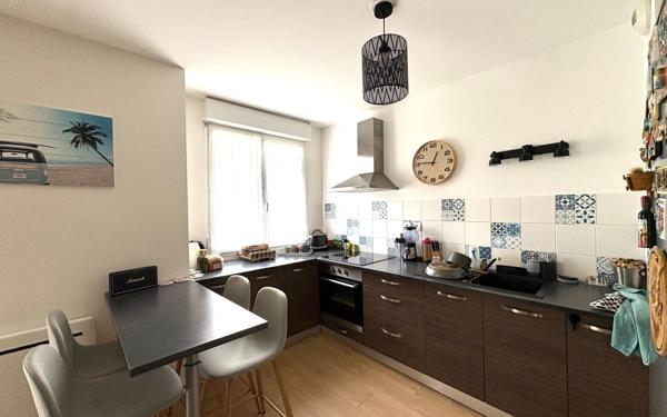 Appartement à vendre    3 pièces • 69,51 m2 Niort
