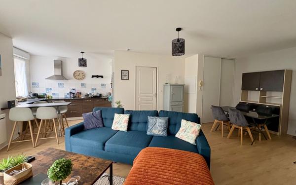 Appartement à vendre    3 pièces • 69,51 m2 Niort