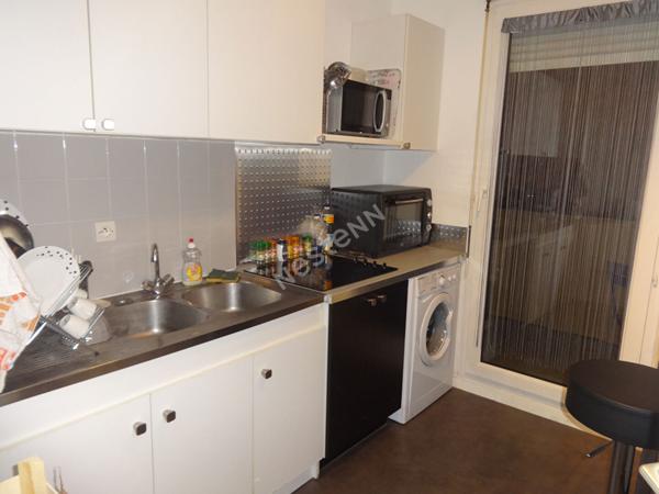 À VENDRE - BLAGNAC proche IUT : Beau T2 lumineux entièrement rénové !