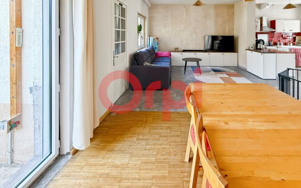 Maison à vendre    4 pièces • 126,71 m2 Vénissieux