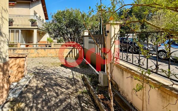 Maison à vendre    4 pièces • 126,71 m2 Vénissieux