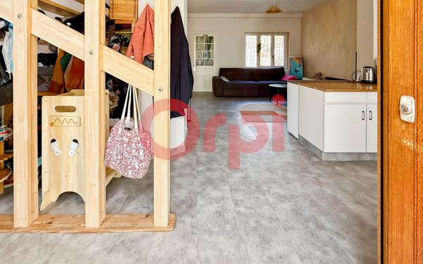 Maison à vendre    4 pièces • 126,71 m2 Vénissieux