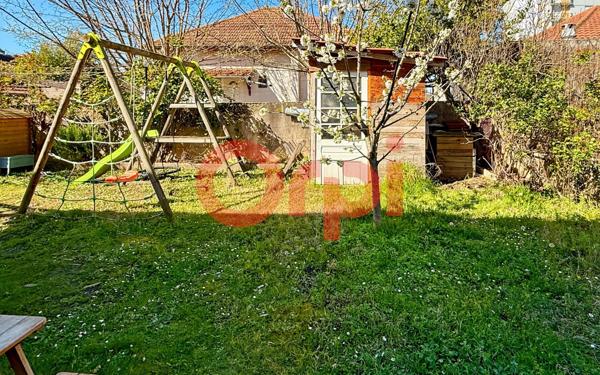 Maison à vendre    4 pièces • 126,71 m2 Vénissieux