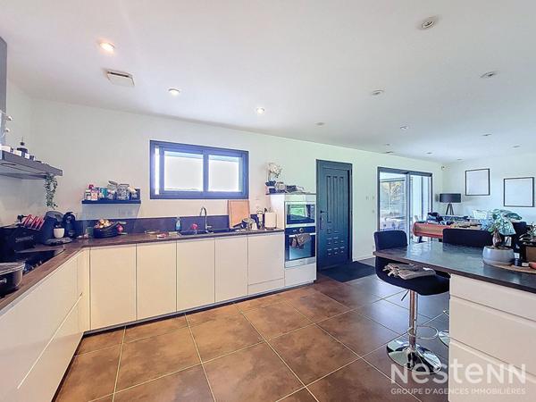 A Vendre Maison Contemporaine construite en 2020 de 122 m² avec garage et jardin à Eauze