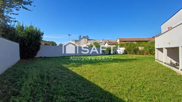 GRANDE MAISON INDIVIDUELLE ENTIEREMENT RENOVEE