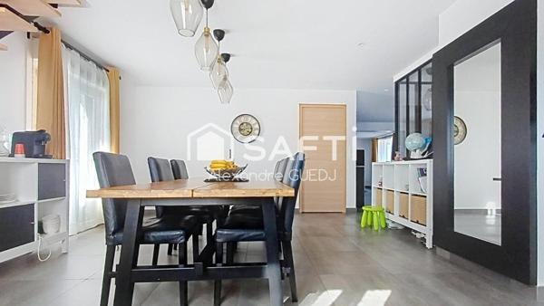 GRANDE MAISON INDIVIDUELLE ENTIEREMENT RENOVEE