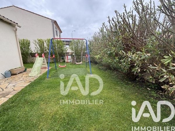 Maison à vendre 4 pièces 101 m² Nîmes