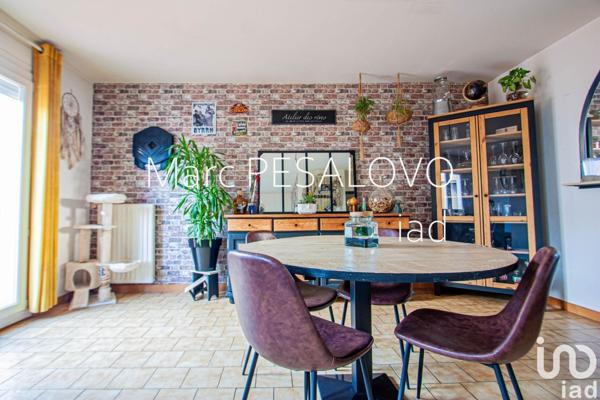 Maison 4 pièces de 86 m² à Thuir (66300)