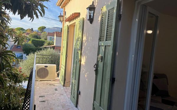 Appartement à louer    2 pièces •  Mouans-Sartoux