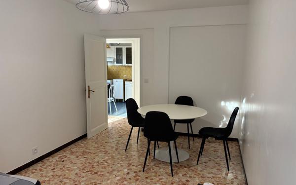 Appartement à louer    2 pièces •  Mouans-Sartoux