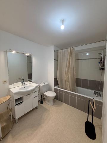 Appartement meublé La Roche Sur Yon 2 pièce(s) 46.52 m2