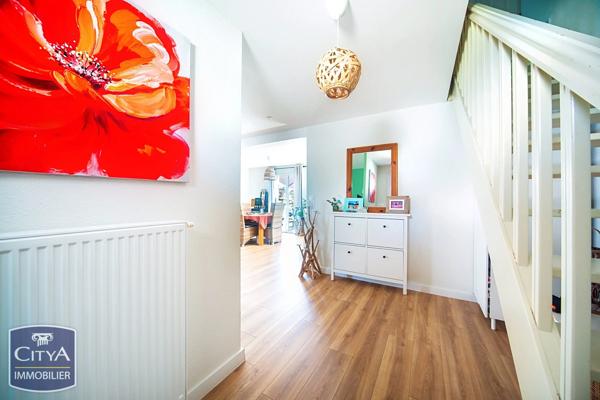 Maison à vendre 4 pièces 93.11m² Mâcon (71000)