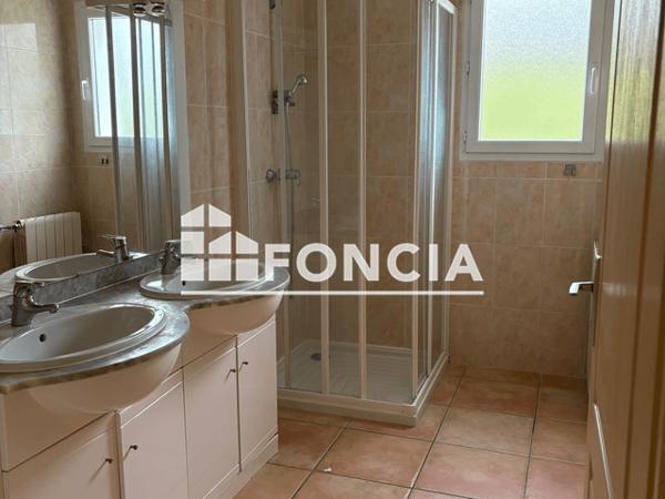 Location Maison 4 pièces 118.22 m² - MAISON ARROTZENIA BERRIA Ascain 64310